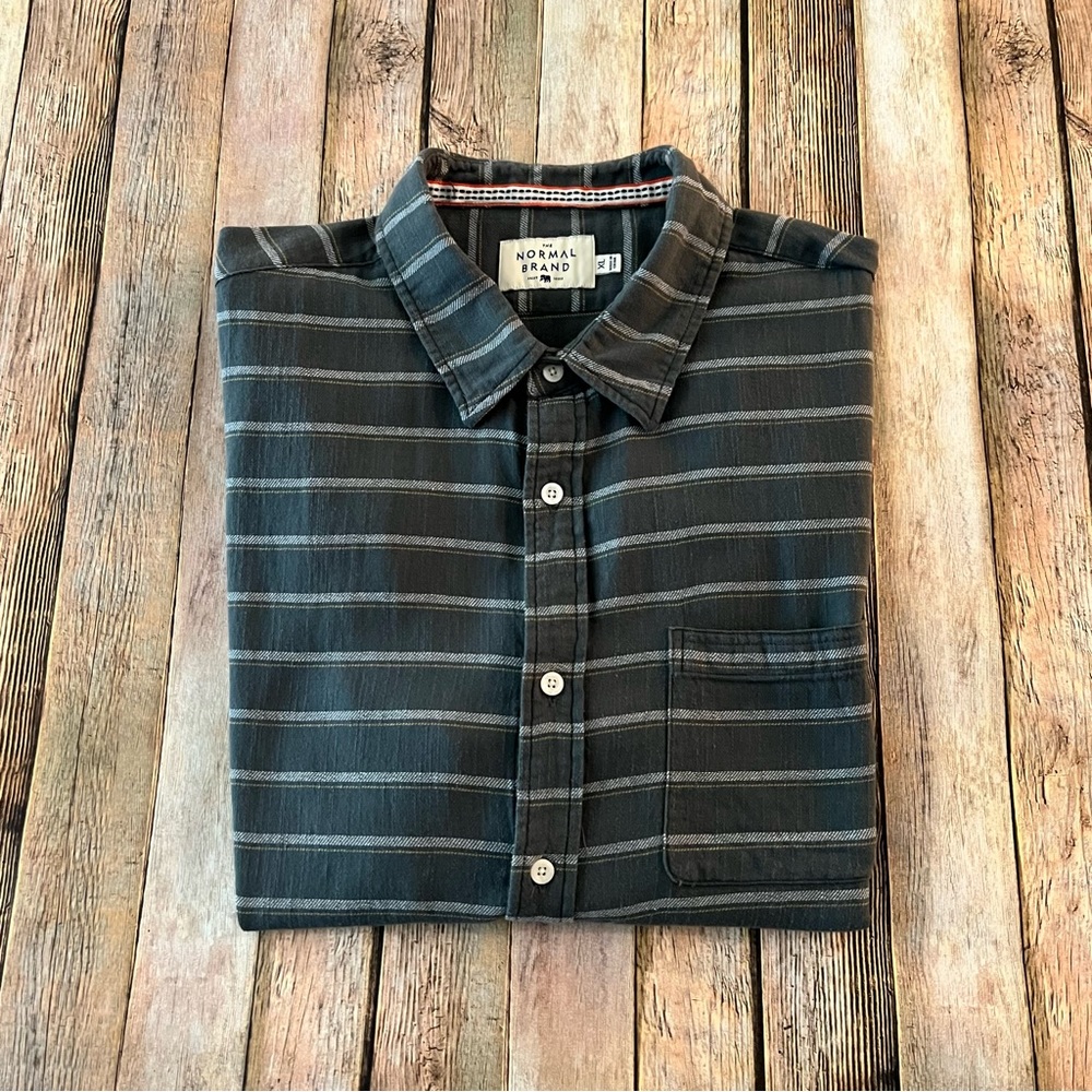 The Normal Brand mens short sleeve striped button down shirt | size Extra Large - Picture 4 of 11